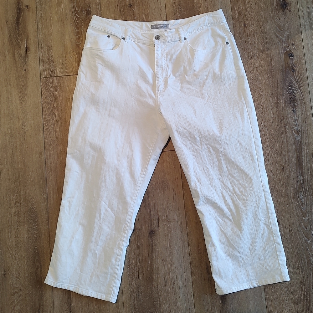 Chico's White Cropped Platinum Denim Jeans